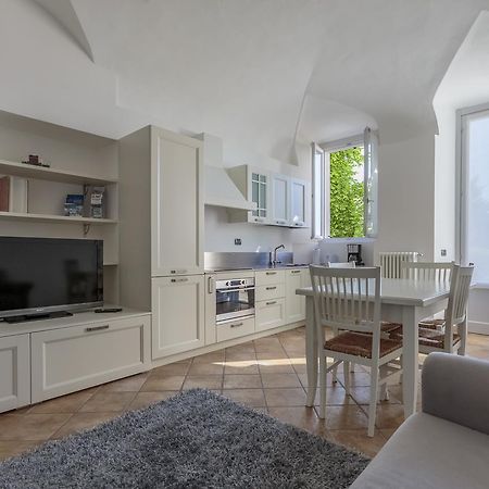 Casa Sofia Apartment Menaggio Bagian luar foto