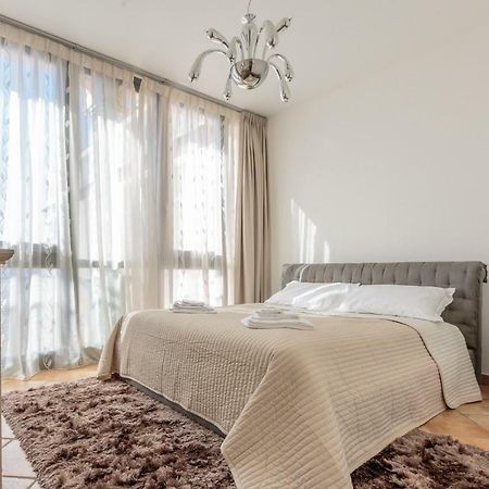 Casa Sofia Apartment Menaggio Bagian luar foto