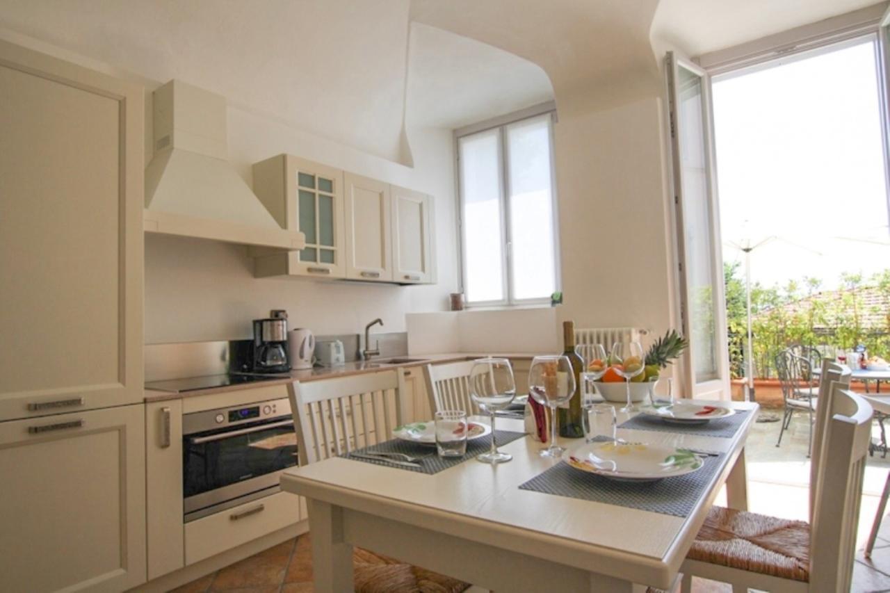 Casa Sofia Apartment Menaggio Bagian luar foto