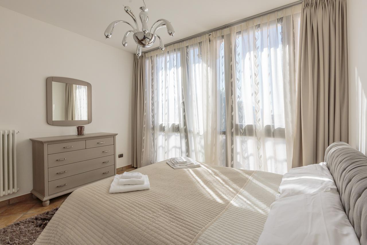 Casa Sofia Apartment Menaggio Bagian luar foto