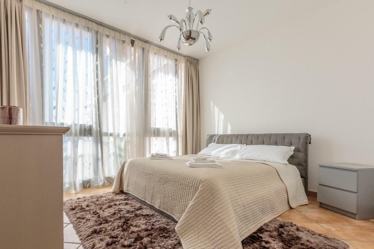 Casa Sofia Apartment Menaggio Bagian luar foto
